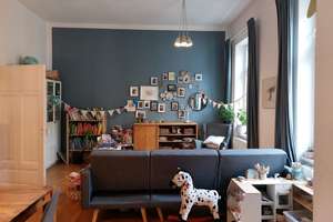 Schöne 4-Zimmer Altbauwohnung in Wiesbaden-Mitte – Die vollständige Adresse der Immobilie erhältst du vom Anbieter., 65185 Mitte, Wiesbaden – Vorschaubild 2