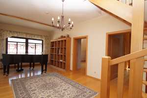 * LARGE SINGE FAMLIY HOME * 
ca. 220 m² / 2386 ft², 5 Bed, 2.5 Bath, 3 Garage, Yard – Rheingau-Taunus-Kreis – Vorschaubild 10
