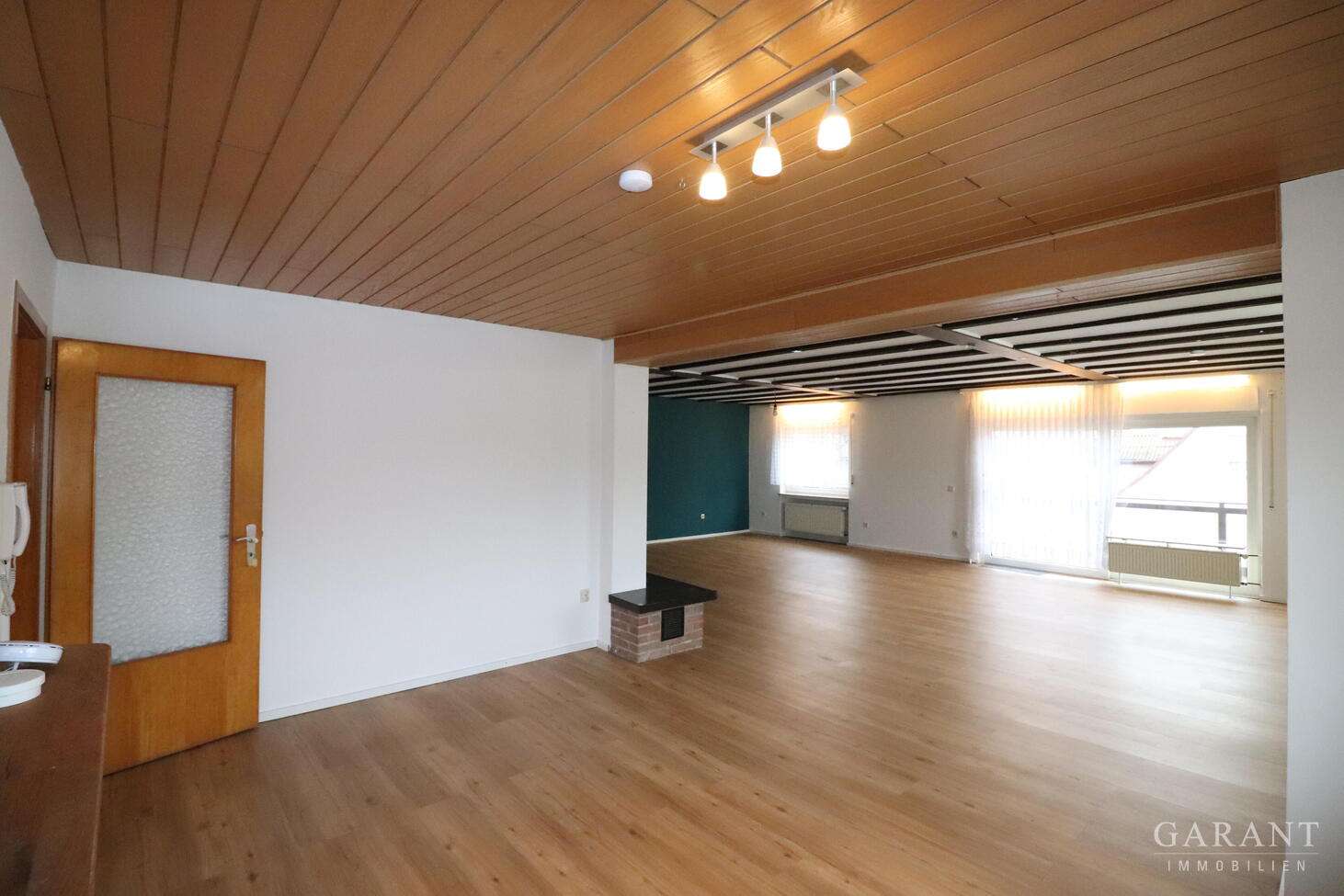 Immobilie in Wettenberg - ***Großzügiges Zweifamilienhaus in Seenähe *** - Bild 11