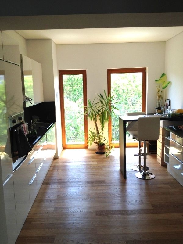 3-Zimmerwohnung in feinster Lage...V-E-R-M-I-E-T-E-T... image