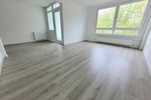 Gut aufgeteilte 3-Zimmer-Wohnung mit Balkon und Aufzug! – Nietzscheweg 1, 45279 Essen – Vorschaubild 1