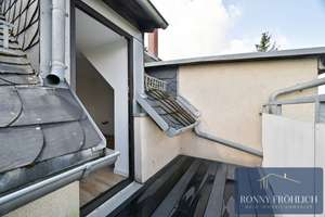 WOW! Frisch saniert: Stilvolle 3-Raum-Maisonette mit Balkon, Aufzug & Fernblick auf dem Kaßberg! NEU – Uhlichstraße 8, 9112 Kaßberg, Chemnitz – Vorschaubild 10