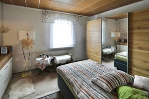 CA. 209 m² GRUNDFLÄCHE - ATTRAKTIVES ECKGRUNDSTÜCK - RUHIG GELEGEN & GUTE INFRASTRUKTUR – Dompfaffenweg 31 pp, 12685 Marzahn, Berlin – Vorschaubild 7