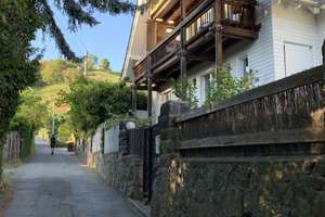 großzügige 3-Zimmer-Wohnung im Weinberg mit schöner Aussicht auf das Spitzhaus – Weinbergstraße 30, 1445 Radebeul – Vorschaubild 3