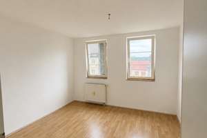 Frisch renovierte 4-Zimmer-Wohnung im Herzen von Öhringen – Karlsvorstadt 41/43, 74613 Öhringen – Vorschaubild 5