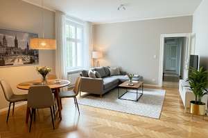 Charmantes Altbau-Juwel im Herzen von Berlin: Großzügige 4-Zimmer-Wohnung in begehrter Lage