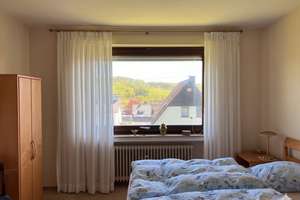 Zentrumsnah und dennoch ruhig: Repräsentatives Wohnen auf einer Ebene in Bad Marienberg! – Die vollständige Adresse der Immobilie erhältst du vom Anbieter., 56470 Bad Marienberg (Westerwald) – Vorschaubild 33