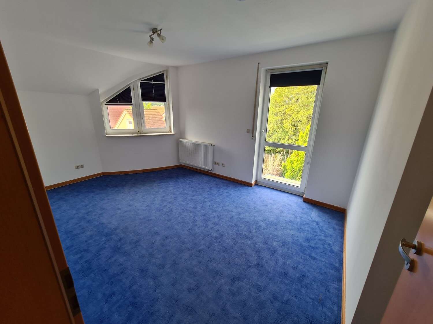 Immobilie in Litzendorf - Großzügige, schöne und gepflegte DHH in ruhigem Wohngebiet - Bild 2