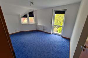 Großzügige, schöne und gepflegte DHH in ruhigem Wohngebiet – Johann-Dietzenhofer-Str. 14a, 96123 Litzendorf – Vorschaubild 13