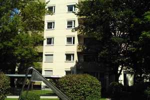 Exklusive 2-Zimmer-Wohnung mit gehobener Innenausstattung mit EBK in Augsburg (teilmöbliert) – Augsburg – Vorschaubild 2