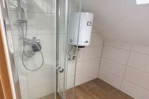 Renditestarkes Reihenmittelhaus mit 3 Wohneinheiten in 07973 Greiz – Die vollständige Adresse der Immobilie erhältst du vom Anbieter., 7973 Greiz – Vorschaubild 15