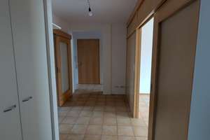 Helle 2-Zimmer Wohnung mit Balkon im 1. OG in Regensburg-Westenviertel – Die vollständige Adresse der Immobilie erhältst du vom Anbieter., 93049 Westenviertel, Regensburg – Vorschaubild 7