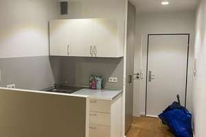Singlewohnung mit Pantryküche und Balkon in zentraler Lage – Kronprinzenstr. 16, 40217 Unterbilk, Düsseldorf – Vorschaubild 2