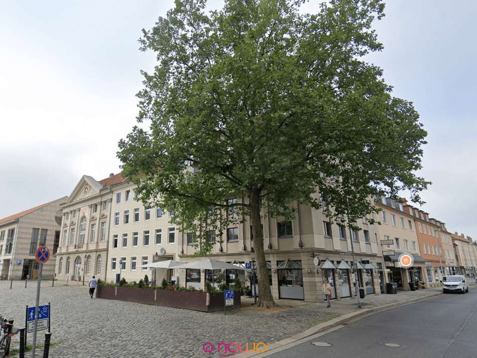 Straßenansicht