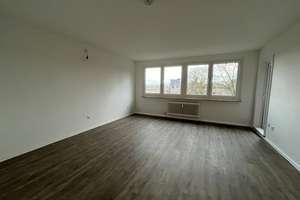 Wohn(t)raum: praktische 3-Zimmer-Wohnung mit Einbauküche in guter Wohnlage – Görlitzer Straße 59, 34123 Waldau, Kassel – Vorschaubild 4