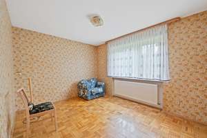 Familienparadies mit viel Platz für Kinder, Tiere und Hobbys – Die vollständige Adresse der Immobilie erhältst du vom Anbieter., 74921 Helmstadt-Bargen – Vorschaubild 8