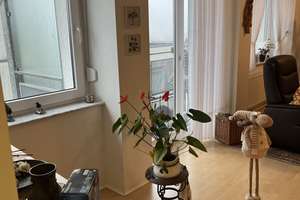 Seniorengerechte Wohnung in beliebter Citylage von RS mit toller Aussicht – Alleestraße 8, 42853 Mitte, Remscheid – Vorschaubild 4