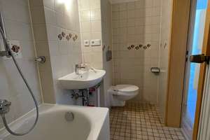 Renovierte 2-Zimmer-Wohnung im 5.OG mit Aufzug – Adam-Klein-Str. 29, 90429 Bärenschanze, Nürnberg – Vorschaubild 7