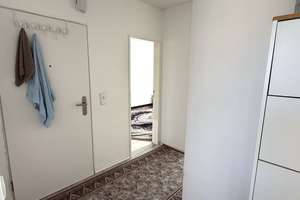 Helle 4-Zimmerwohnung mit Balkon in schöner Lage von Köln-Neubrück – Bennstraße 7, 51109 Neubrück, Köln – Vorschaubild 4