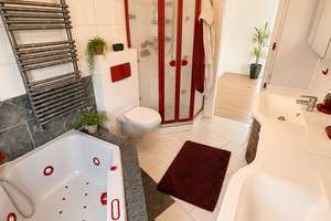 Exklusive 4-Zimmer-Wohnung mit Wintergarten, Garage & Stellplatz in Oberrot – Die vollständige Adresse der Immobilie erhältst du vom Anbieter., 74420 Oberrot – Vorschaubild 2