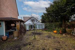 Großzügiges Einfamilienhaus/Zweifamilienhaus-Charakter in gefragter Lage von Hamburg-Ohlsdorf – Die vollständige Adresse der Immobilie erhältst du vom Anbieter., 22337 Ohlsdorf, Hamburg – Vorschaubild 16