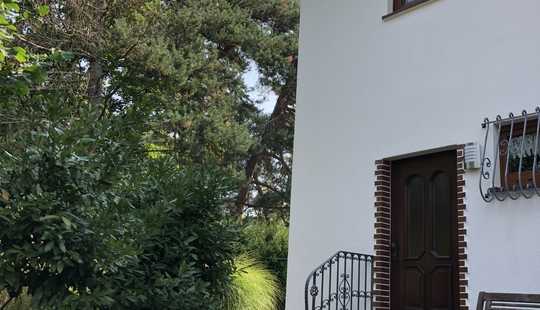 Bild von Kernsaniert! Renoviert! Raumwunder! REH mit Keller und Traumgarten – prov.-frei 