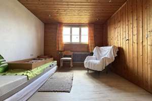 Diese Wohnidylle wird Ihr neues Zuhause. 3 Zimmer auf 97 m². Herrlicher Garten, Garage plus Carport. – Die vollständige Adresse der Immobilie erhältst du vom Anbieter., 78176 Blumberg – Vorschaubild 9