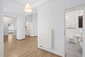 Urban wohnen mit Wohlfühlfaktor – Moderne Eigentumswohnung in Nippes – Die vollständige Adresse der Immobilie erhältst du vom Anbieter., 50733 Nippes (Ortsteil), Köln – Vorschaubild 3