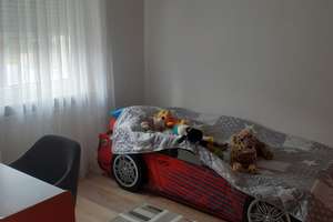 Neustadt. Zentral gelegenes Reihenhaus mit 5,5 Zimmern, Vollkeller und Garten. – Die vollständige Adresse der Immobilie erhältst du vom Anbieter., 28199 Neuenland, Bremen – Vorschaubild 8