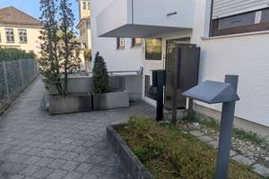 Großzügige 3-Zimmer-Gartenwohnung mit Westterrasse und Tiefgarage in München-Solln – Die vollständige Adresse der Immobilie erhältst du vom Anbieter., 81479 Solln, München – Vorschaubild 14