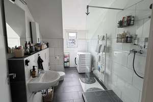 Alltagstaugliche 2-Zimmer-Wohnung in Düsseldorf Oberbilk – Heerstraße 29, 40227 Oberbilk, Düsseldorf – Vorschaubild 1