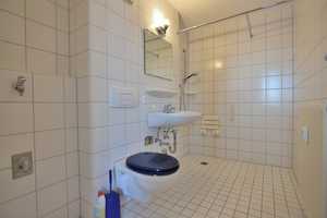 Schöne 2-Zimmer-Wohnung (rechts) mit Dachterrasse am Ulmer Galgenberg – Ulm – Vorschaubild 8