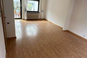 Großzügiges Einfamilienhaus mit Wintergarten, großem Garten & Garage – direkt am Aaper Wald. – Die vollständige Adresse der Immobilie erhältst du vom Anbieter., 40472 Rath, Düsseldorf – Vorschaubild 20