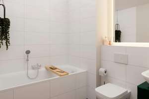 Maisonettewohnung mit Balkon und Dachterrasse sowie zwei Bädern – Lilli-Marx-Straße 2, 40597 Benrath, Düsseldorf – Vorschaubild 6