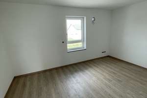 Helle Neubauwohnung im 1. Stock – Gärtnerweg OG links 7, 85399 Hallbergmoos – Vorschaubild 7