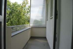 3-Zimmer-Wohnung mit Balkon in Köln-Buchforst – Kirchhoffstraße 7, 51065 Buchforst, Köln – Vorschaubild 2