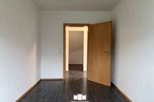 Freistehendes EFH mit Doppelgarage und Terrasse – Krautpoint 10 b, 94544 Hofkirchen – Vorschaubild 9