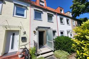 Reihenmittelhaus mit Garten in Lübeck-St. Gertrud (Marli)