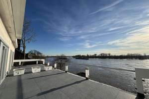 1. Rheinlage: Lichtdurchflutete Maisonette-Wohnung mit Rheinblick – Die vollständige Adresse der Immobilie erhältst du vom Anbieter., 40489 Wittlaer, Düsseldorf – Vorschaubild 3