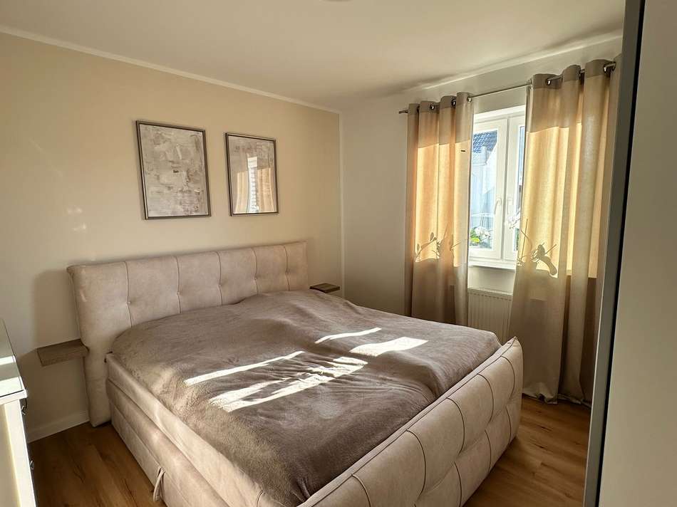 8d3f23c9-f770-42b1-ac11-a99723