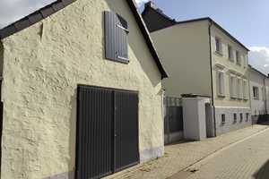 GROßZÜGIGES WOHNHAUS; IDEAL ALS EIN-ODER ZWEIFAMILIENHAUS – Tiestraße 4, 39179 Börde (Kreis) – Vorschaubild 2