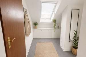 Gemütliche 2-Zimmer-Dachgeschosswohnung in Braunschweig Rüningen – Die vollständige Adresse der Immobilie erhältst du vom Anbieter., 38122 Rüningen, Braunschweig – Vorschaubild 4