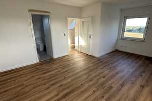 Townhouse: close to Clay – Die vollständige Adresse der Immobilie erhältst du vom Anbieter., 65205 Erbenheim, Wiesbaden – Vorschaubild 16