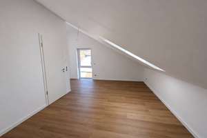 Luxus-Neubau (KfW 40) Erdwärme, Kühlung, Lüftung, PV und Garten – 8 Min. zum HBF – Die vollständige Adresse der Immobilie erhältst du vom Anbieter., 65933 Griesheim, Frankfurt am Main – Vorschaubild 5