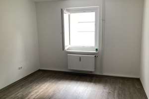Top renovierte, geräumige 2,5-Zimmer-Wohnung für Ihre kleine Familie – Meuschelstraße 69, 90409 Maxfeld, Nürnberg – Vorschaubild 3