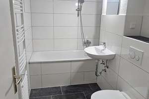 Sommer Special, 2 NKM frei bei Anmietung, 3 Zimmer Wohnung zu vermieten – Sundgaustr. 19b, 47137 Obermeiderich, Duisburg – Vorschaubild 7