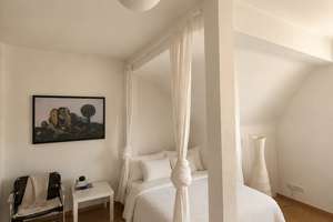 Charmanter Altbau in Eschersheim: Großzügiges Wohnen über zwei Etagen – 60431 Eschersheim, Frankfurt am Main – Vorschaubild 6
