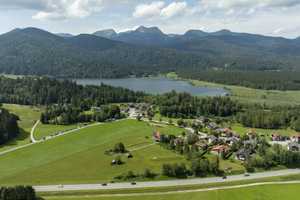 Das Landhaus für die Familie! Rarität: Zweifamilienvilla mit zus. Appartement, Kachelofen & Wellness – Garmisch-Partenkirchen (Kreis) – Vorschaubild 117