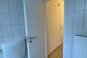 Sehr schöne 2-Zimmer-Wohnung mit Einbauküche fußläufig zur FH-Aachen und Luisenhospital in Aachen – Eynattener Str. 59, 52064 Aachen – Vorschaubild 4