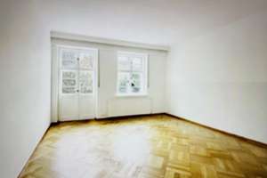 Traumhaftes Townhouse mit Garten, 5 Schlafzimmern in Top Lage Lichterfelde West! PROVISIONSFREI – Die vollständige Adresse der Immobilie erhältst du vom Anbieter., 12203 Lichterfelde, Berlin – Vorschaubild 8
